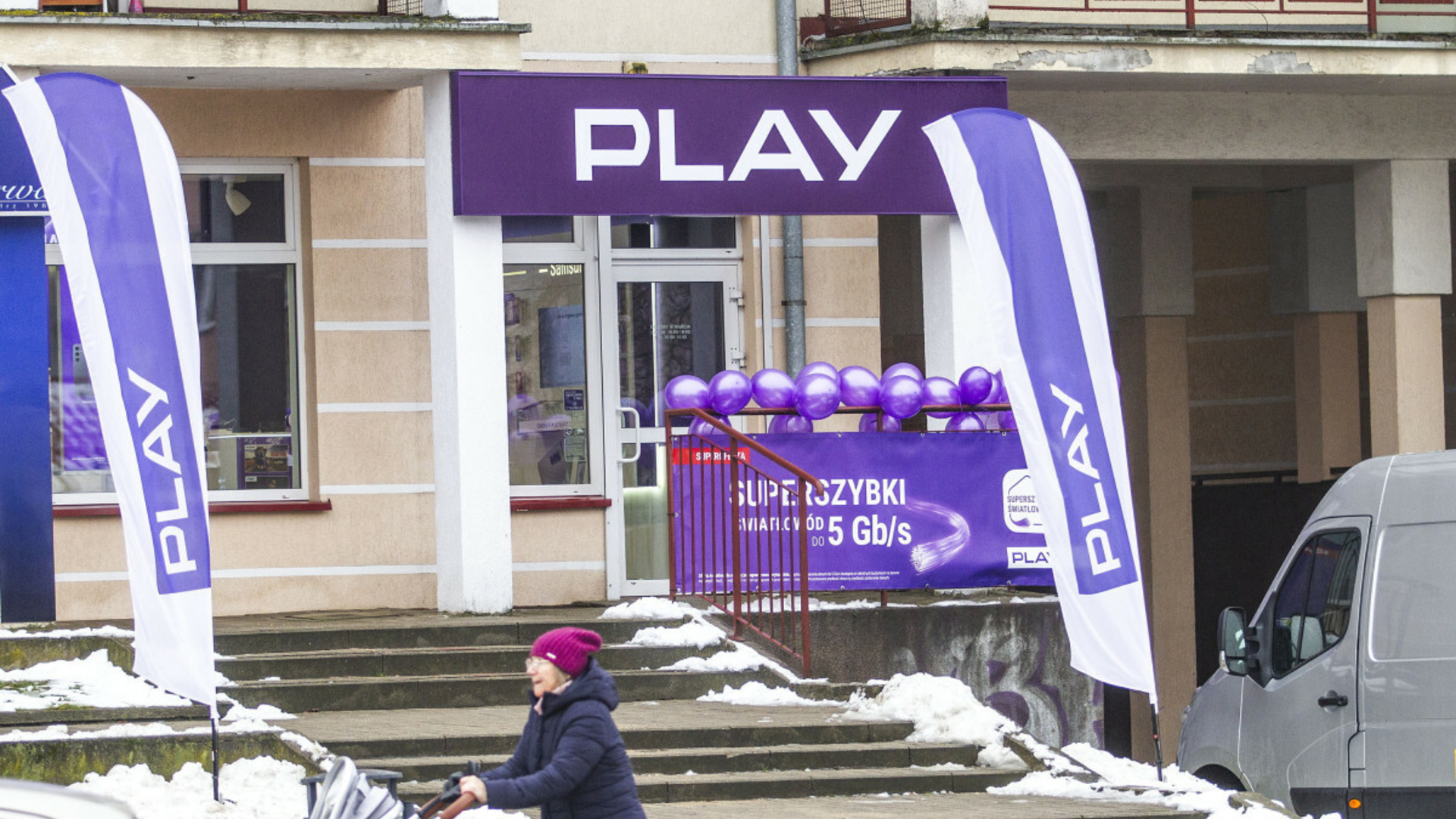 Operator sieci Play i Netia z zarzutami. To mogło zmylić klientów ...