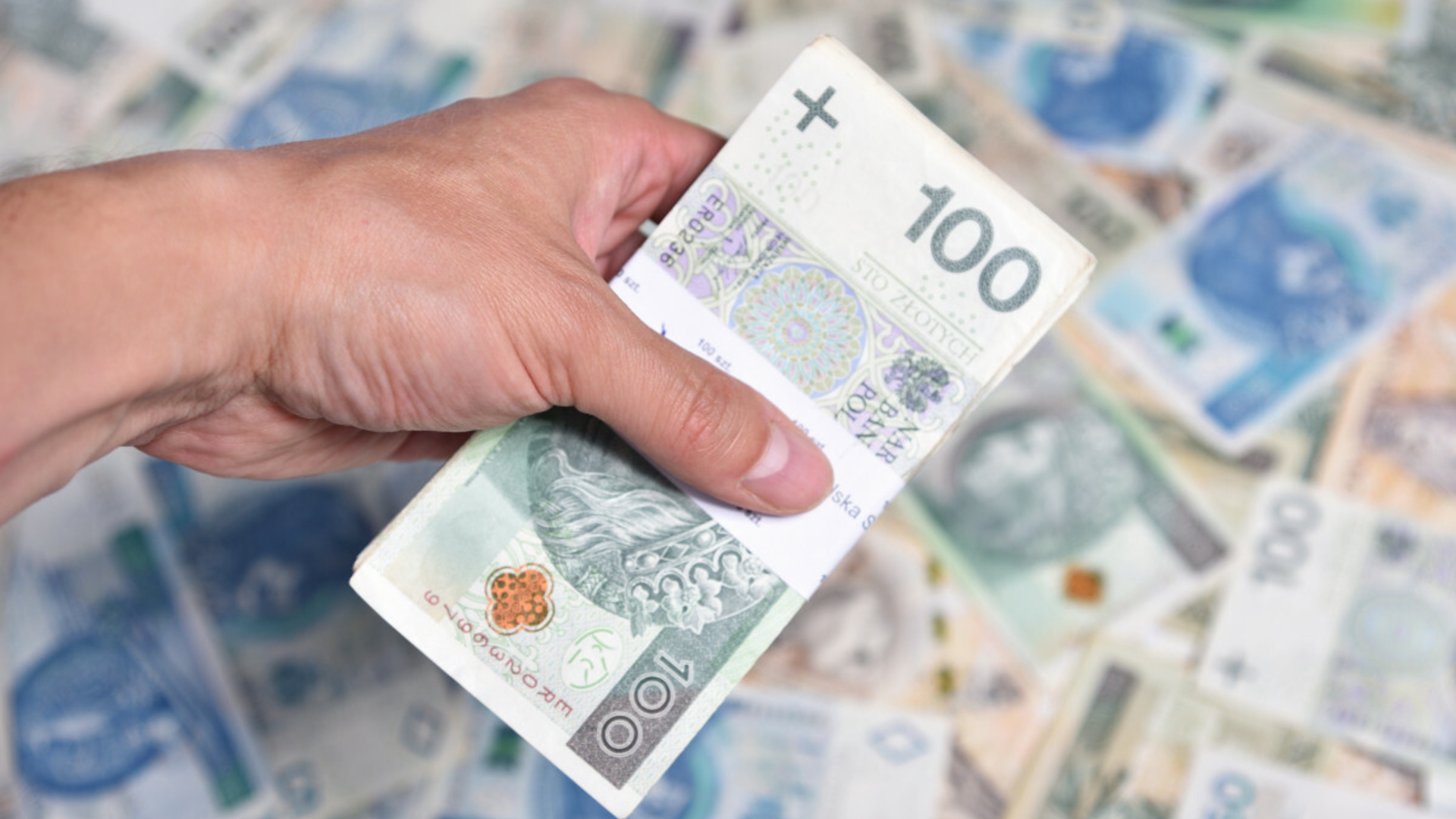 Tyle zarabia prezes GPW. Jego miliony to nic przy zarobkach szefa ...