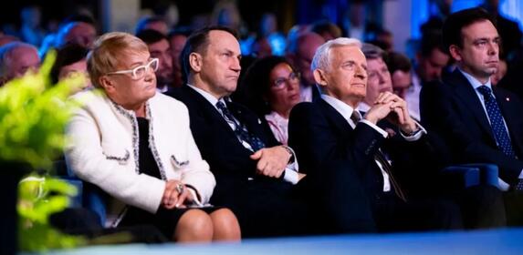 Europa szuka nowej strategii wobec Chin, USA i Rosji. Te pytania zdominują EFNI 2026