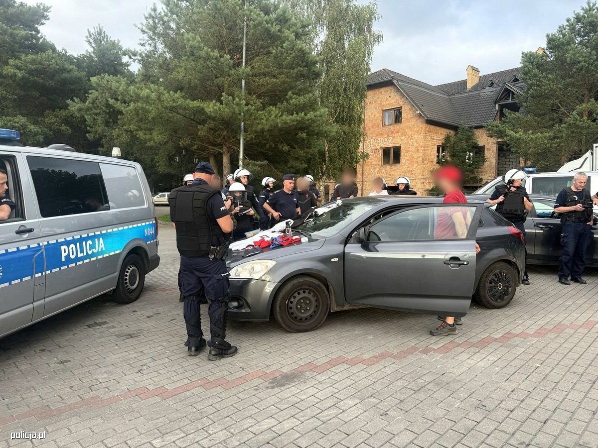 Zatrzymanie pseudokibiców w powiecie lęborskim