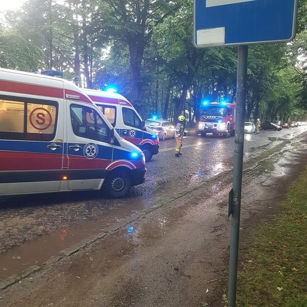 Dwie osoby rażone piorunem w Rozewiu