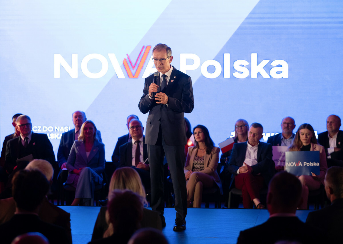 Konwencja programowa partii Nowa Polska w Poznaniu. N/z: Zygmunt Frankiewicz/ Lukasz Gdak/East News