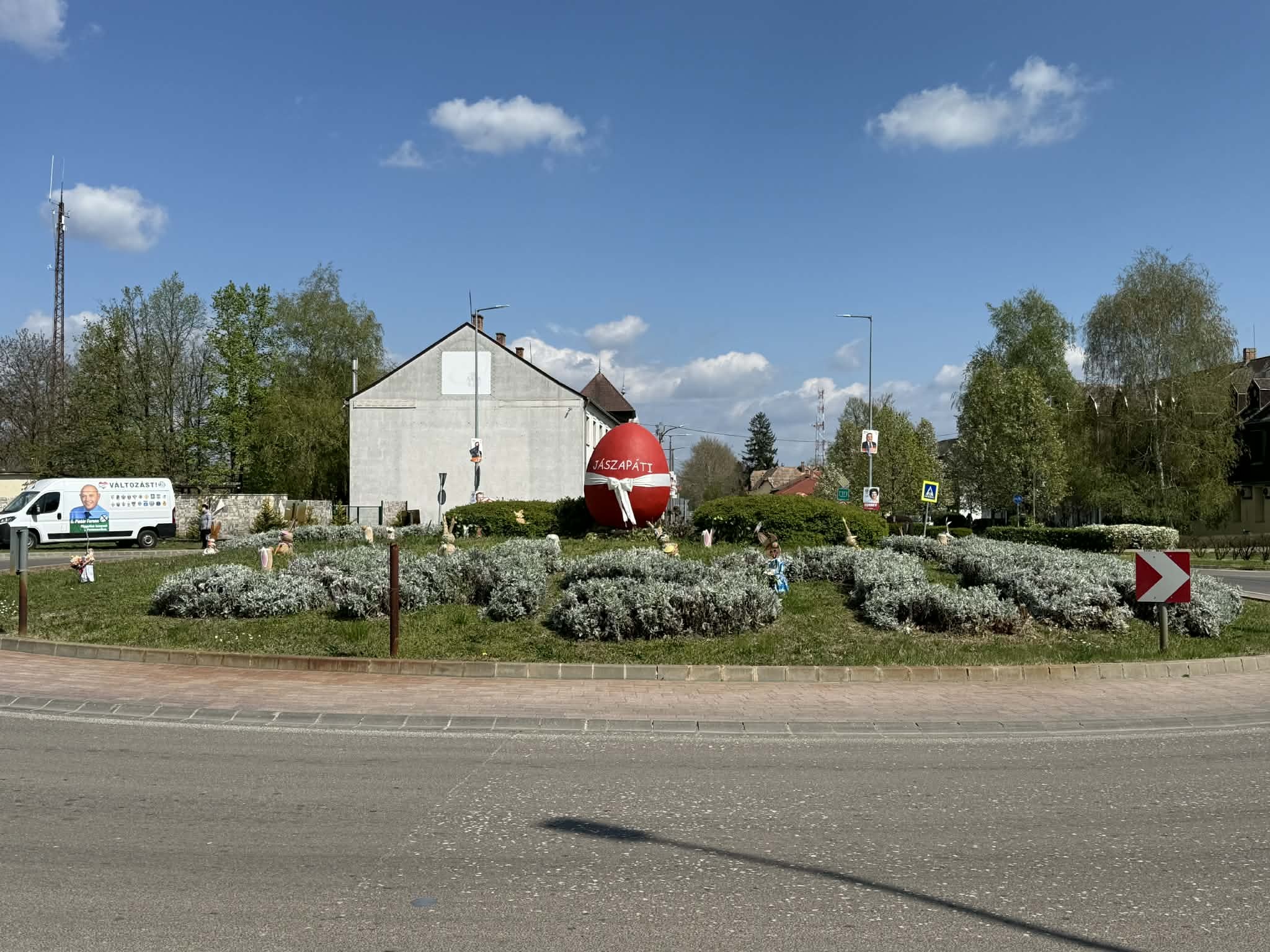 Jaszapati. Węgry