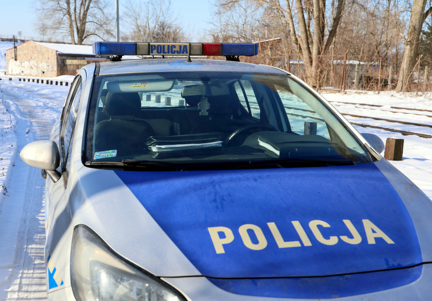 Zarzuty dla rodziców zastępczych ze Zgierza. Mieli się znęcać nad 8-latkiem