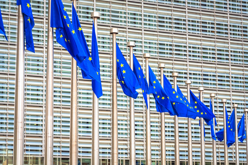 UE
