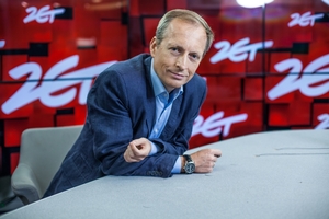 Fabryka władzy - felieton Konrada Piaseckiego
