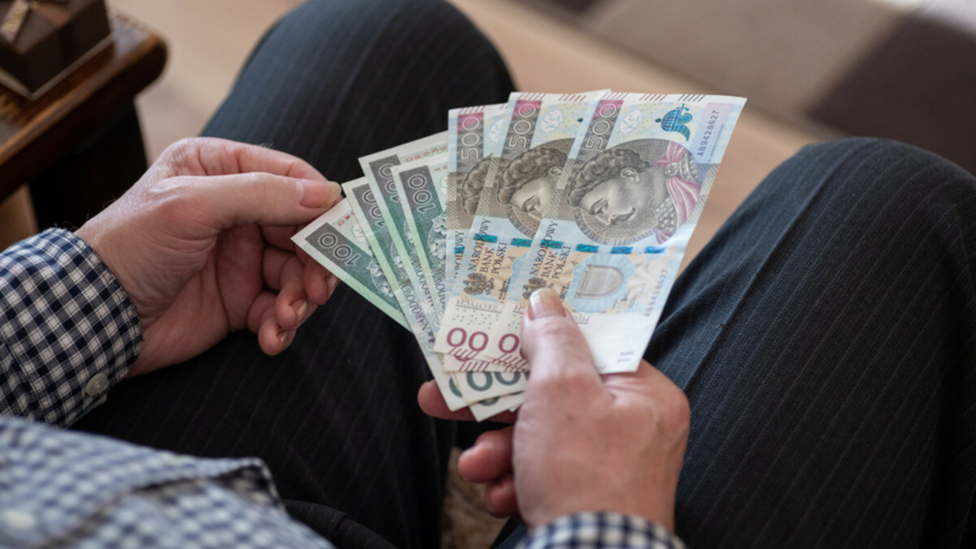 Emerytury i renty w górę, Sejm przegłosował ustawę. Poznaliśmy kwoty