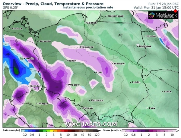 Opady śniegu w poniedziałek po południu