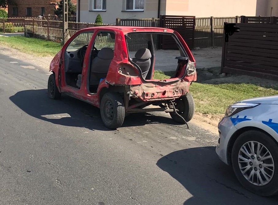 pijany jechał matizem